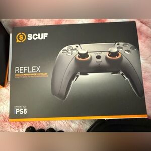 Scuf Reflex PS5 Wireless New never used Cherry Blossom Wireless Game Controller